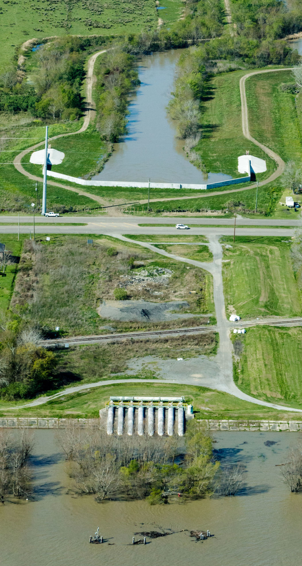 BR.spillway.031018.011